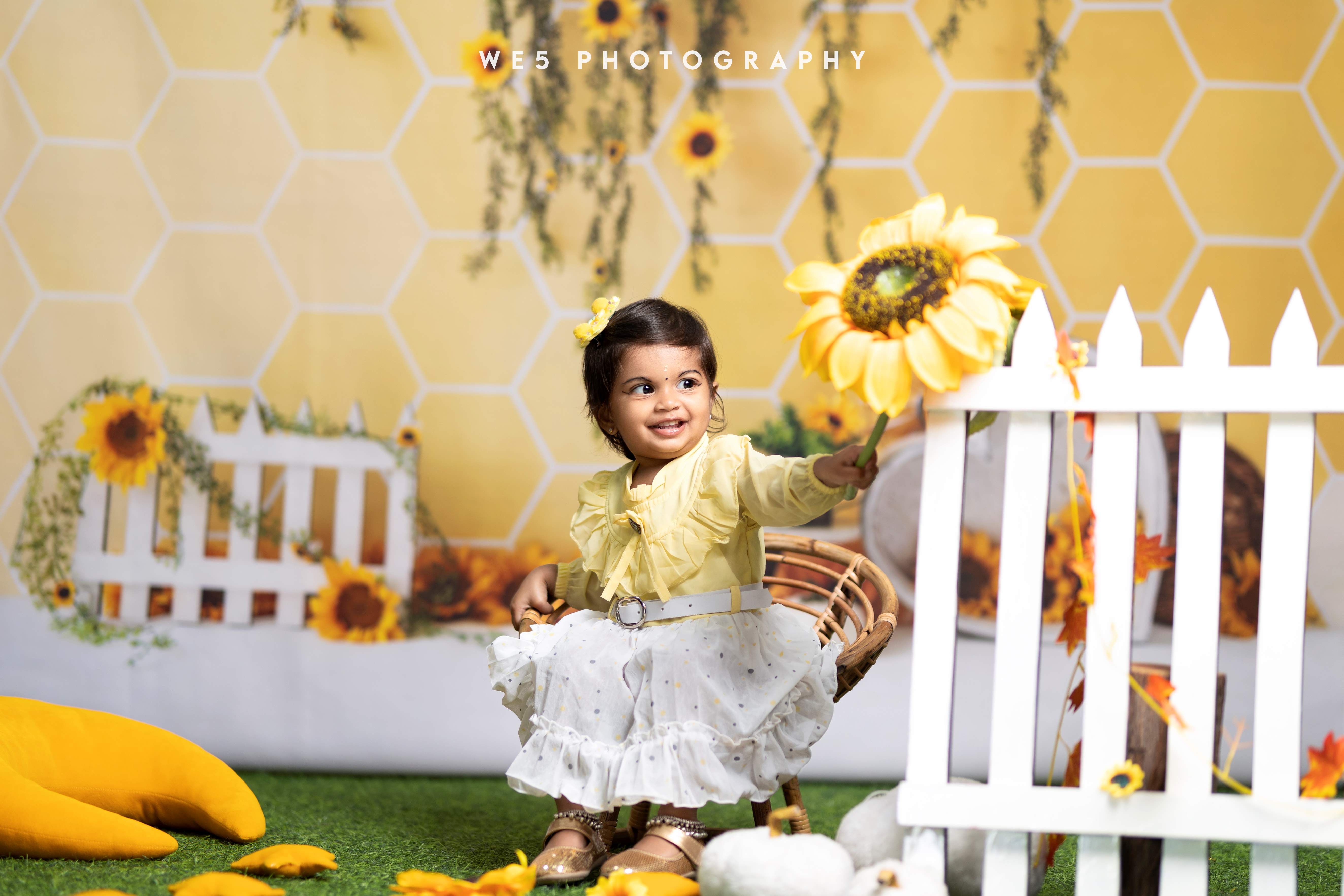 riya babyshoot we5photography